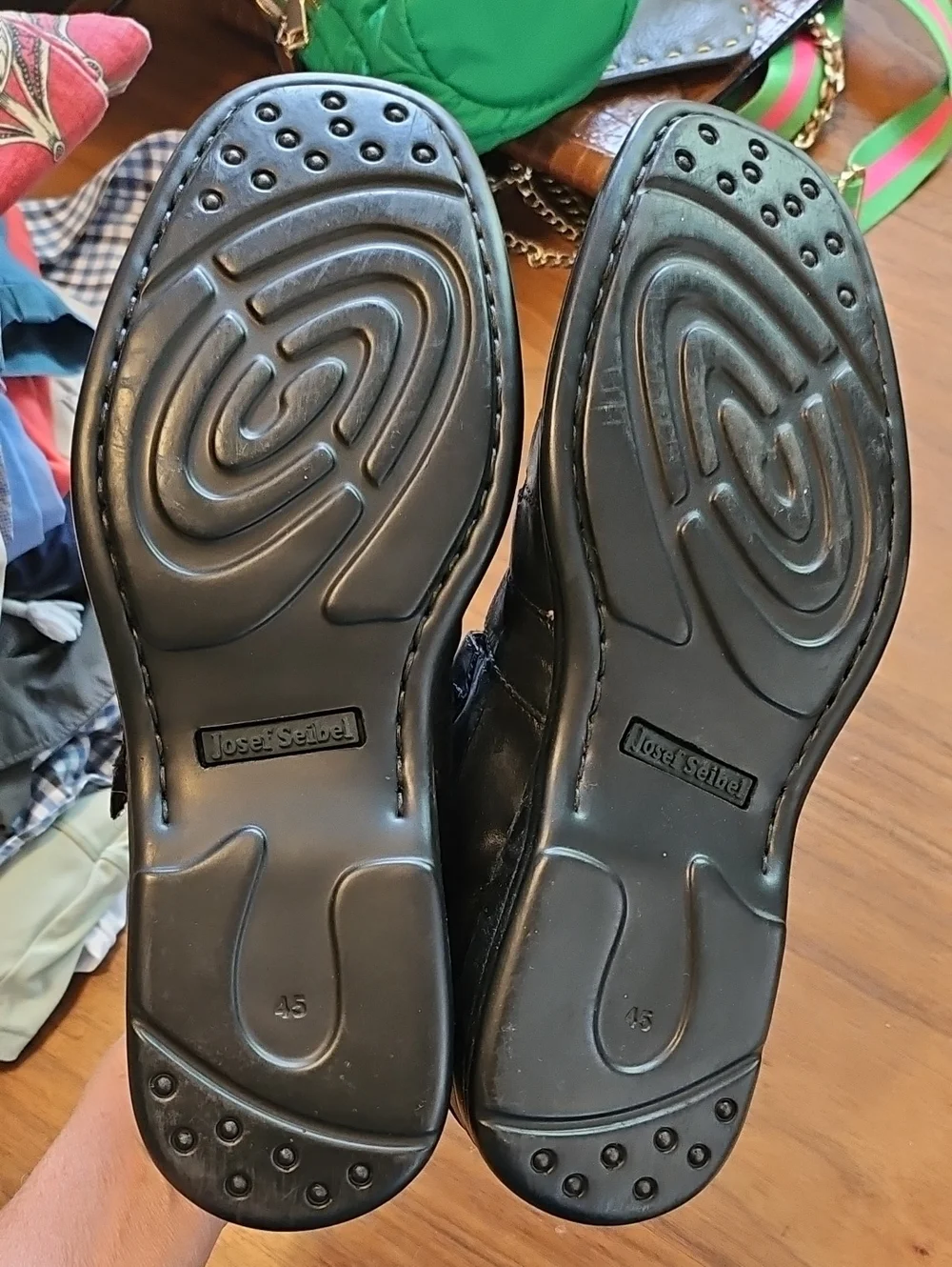 Josef Seibel Fisherman Sandals Mens  11-11.5 EUR 45 Black Hook And Loop Leather